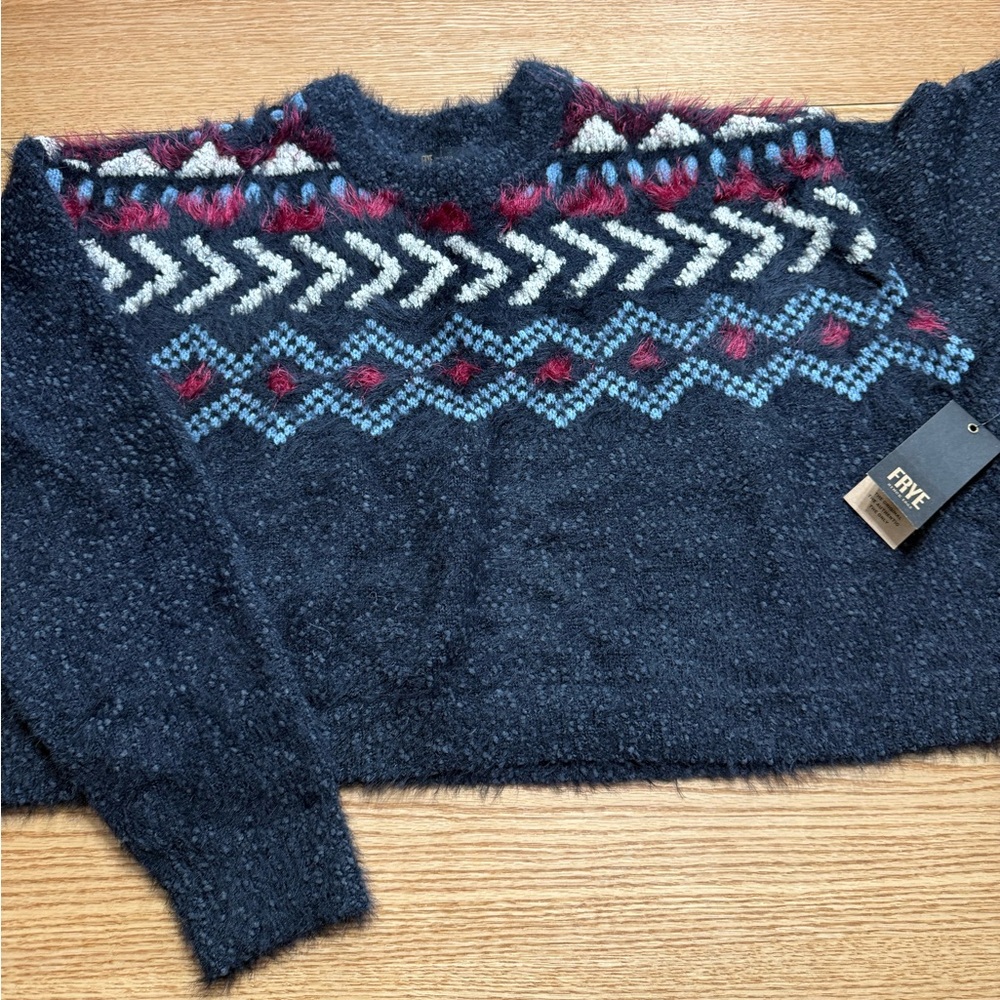 Frye Black White and Blue Patterned Cropped Sweater Size 1X